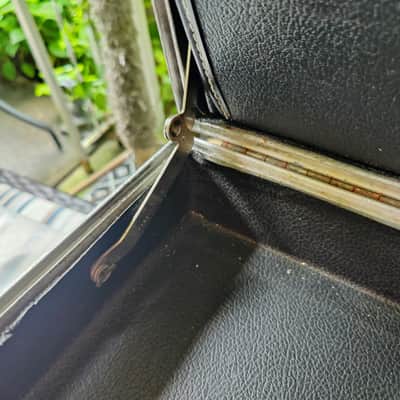 Anvil Briefcase 70's - Black image 3