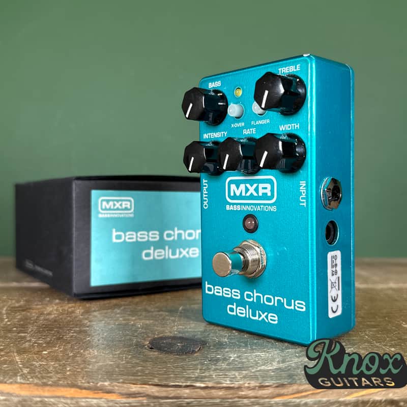 MXR M83 Bass Chorus Deluxe