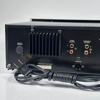 Vintage McIntosh MCD7005 Compact Disc Player Audiophile Stereo image 11