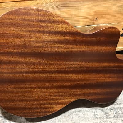 Martin 000C JR-10E Streetmaster 2023 - 2024 - Distressed Natural image 17