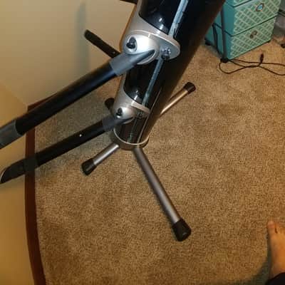 Ultimate Support AX-90 Column 2-Tier Keyboard Stand image 2