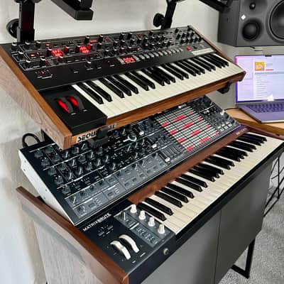 Arturia MatrixBrute