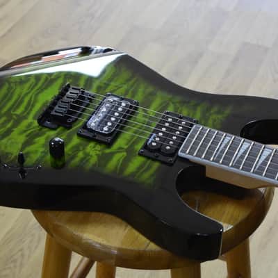 Jackson JS Series Dinky JS20 DKQ 2PT Electric Guitar Trans Green Burst image 3
