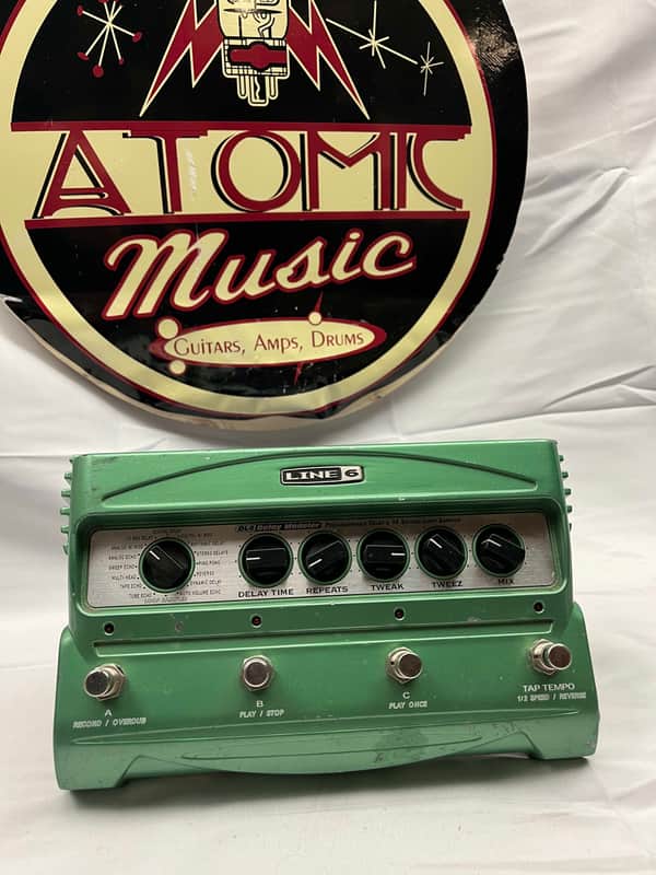 Line 6 DL4 MkI v1 Delay Looper Pedal - modified: Upgraded Switches / Tap Tempo Jack image 1