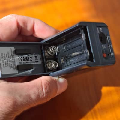 Sennheiser Sennheiser SKP100 G2 Plug-On Transmitter – Professional Wireless Power image 8