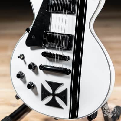 ESP LTD Iron Cross LH James Hetfield Left-Handed Guitar w/ Case – Snow White image 3