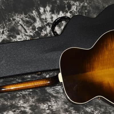 2003 Heritage - Super Eagle Non-Cutaway Custom - Old Style Sunburst image 6