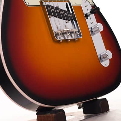Fender Limited Edition Vintera III Early '60s Custom Telecaster 2025 - 2026 - 3-Color Sunburst 3554gr image 7