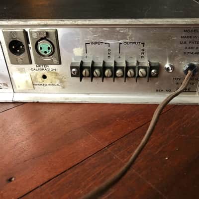 Pair of Vintage dbx 160 (VU) Compressor / Limiters — 1970s Black Face — Racked 2U image 4