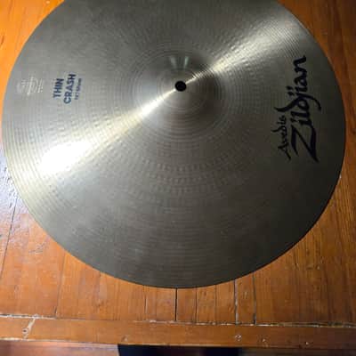 Zildjian 16" Thin Crash Cymbal 1990's - Traditional image 1