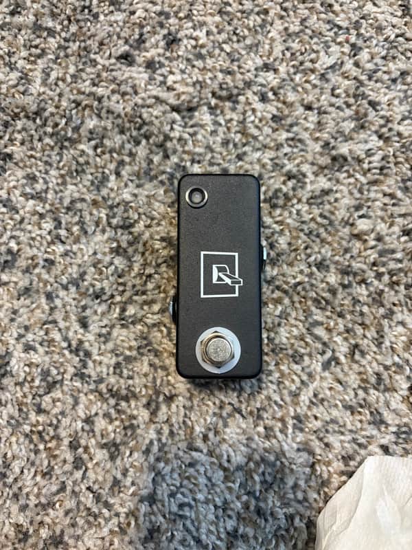 JHS Mute Switch