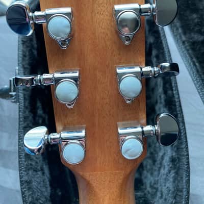 Alvarez AG75CE Artist Series Cutaway Grand Auditorium w/ Electronics Natural image 6