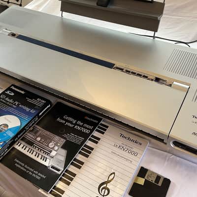 Technics SX-KN7000 + 4 wave expansion boards & footpedals image 5