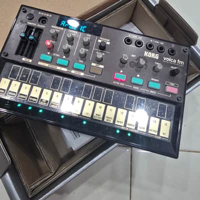 Korg Volca FM Digital FM Synthesizer/Sequencer 2016 - 2022 - Black