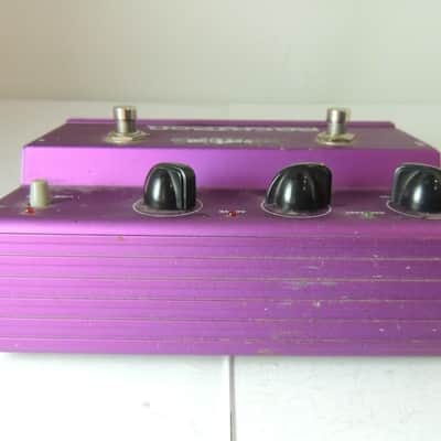 Rocktron Vertigo Vibrato/Chorus Effects Pedal Free USA Shipping image 4