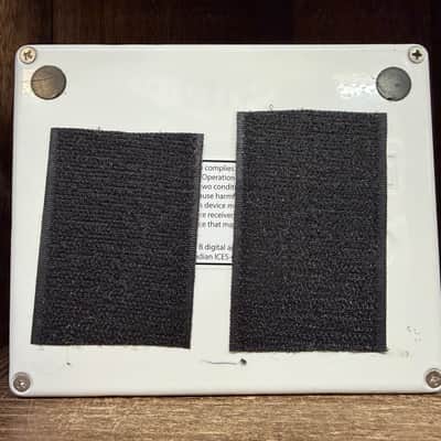 Electro-Harmonix Lester G Deluxe Rotary Speaker 2015 - Present - Black / Brown image 4