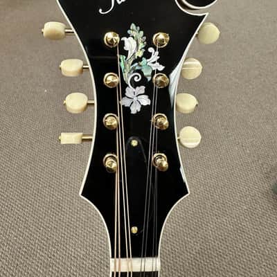 Kentucky KM-855 Artist F-Style Mandolin Amber Burst image 7