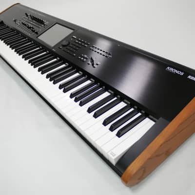 Korg KRONOS 2 88-Key Digital Synthesizer Workstation | Reverb