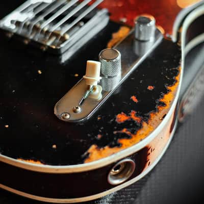 Fender Custom Shop Limited Edition Reverse '60s Tele Custom Heavy Relic Aged Black over 3 Tone Sunburst #R125883 image 19