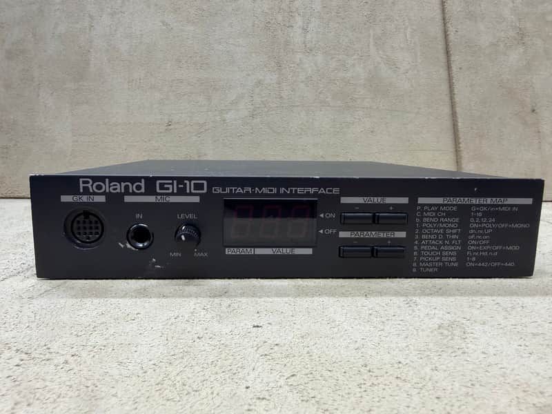 Roland GI-10 Guitar MIDI Interface