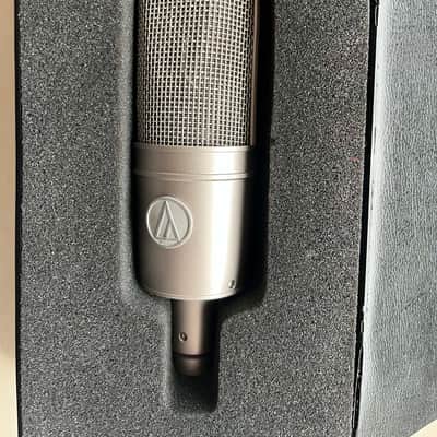 Audio-Technica AT4047/SV Large-Diaphragm Side-Address Cardioid Condenser Microphone 2010s - Silver image 5