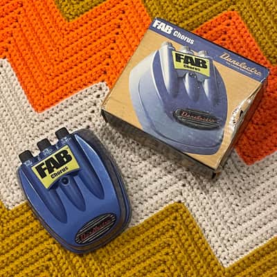Danelectro Fab Chorus - 2000’s - Beautiful and Lush Chorus Pedal! - Original Box! - image 2
