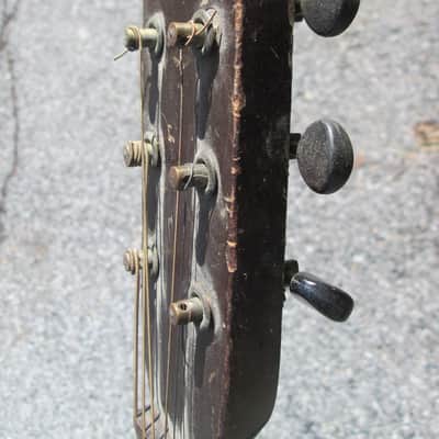 Vintage '30s Unlabeled Harmony Parlor USA Guitar ! DECENT NECK. NICE POTENTIAL! image 4