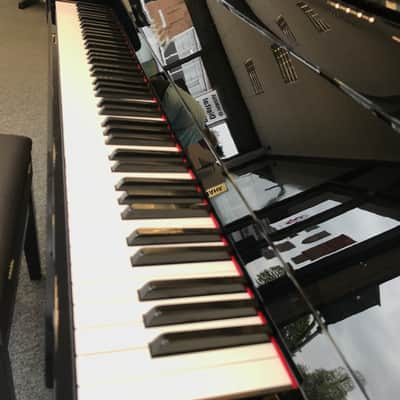 Yamaha Grantouch GT2 Polished Ebony image 3