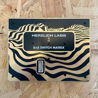 Herzlich Labs Discrete Isoline Summation 8x8 Matrix Switch Mixer (Eurorack) image 2