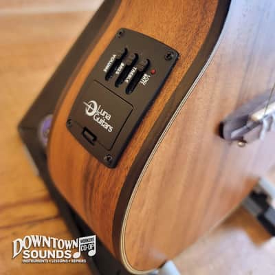 Lune High Tide Concert Koa Ukulele with Preamp & Luna Ukes Gig Bag image 4