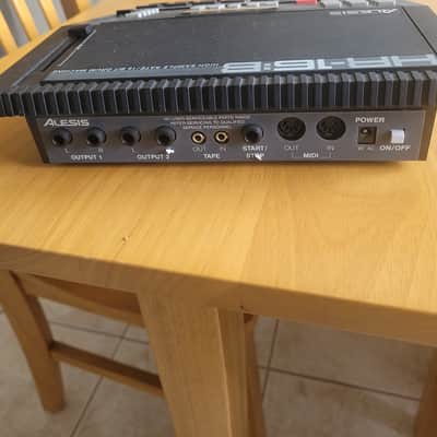 Alesis HR-16B Drum Machine NEW IN BOX NOS Vintage 1980s w/ Original Packaging image 4