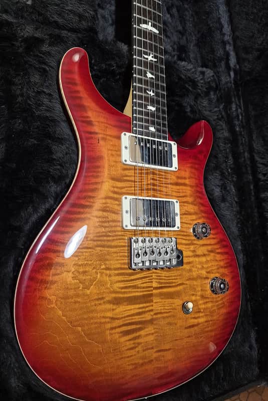 PRS CE 24 2018 - cherry sunburst with PRS Hardshell Case