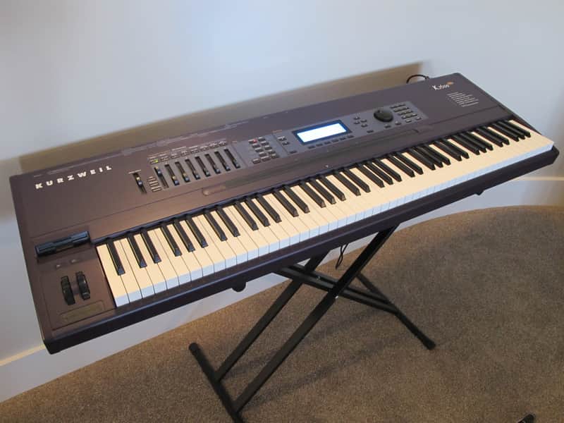 Kurzweil K2600XS 88-Key Digital Sampling Workstation Synthesizer