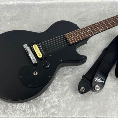 2011 USA Gibson Melody Maker guitar in satin black (excellent refin) image 1