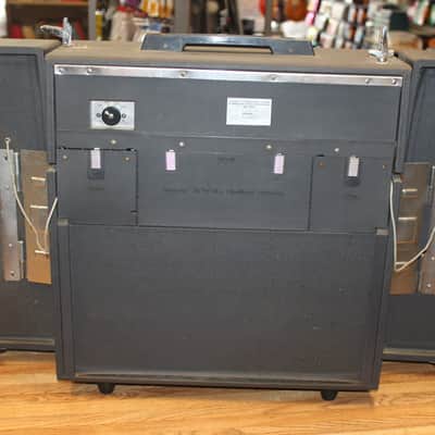 National 3-band, 13-transistor, 3-diode Portable Radio-Phonograph Model SG-825 image 12