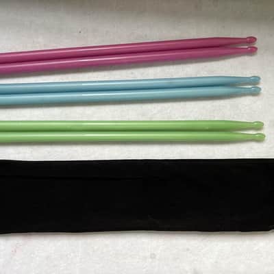 3Pair of 5A Nylon Drumsticks Stick for Drum Set Luminous Light Up Drumsticks, Glow in The Dark Night light Drum Sticks for Adults Kids Professional Puple/Green/Blue Fluorescence image 4