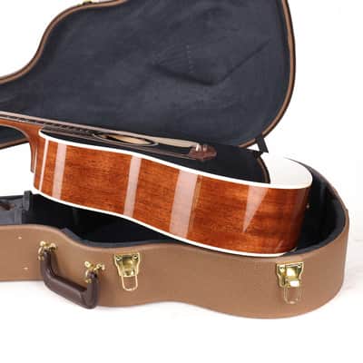 Taylor Gold Label Collection 517e Grand Pacific Acoustic-Electric Blacktop 2025 image 5