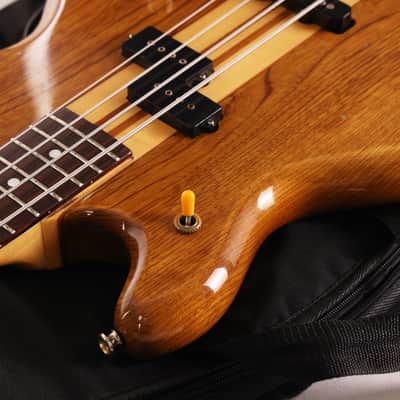 1980s Vantage VP820B Bass Natural image 8