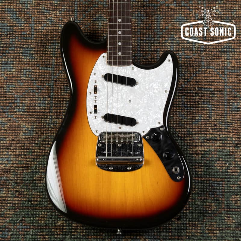 2004 Fender '69 Vintage Reissue Mustang MG69 Sunburst Crafted in Japan CIJ