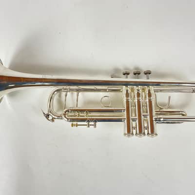 Used Bach 37 Bb Trumpet (SN: 381081) image 3