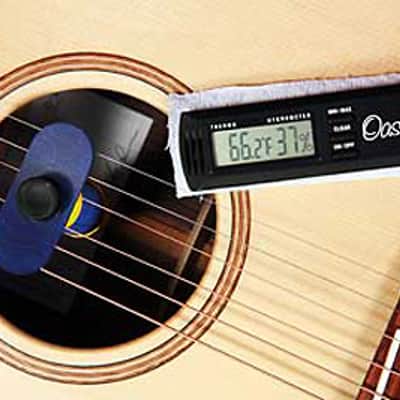 Oasis OH1 Guitar Humidifier/OH2 Hygrometer/Thermometer Bundle Pack image 2