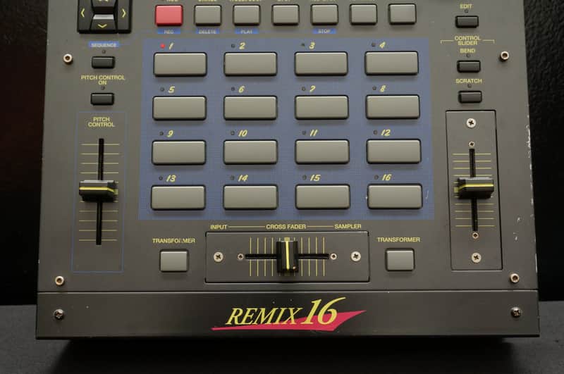 Akai Remix 16 Stereo Sampler Phrase Sampling & Loop Live Mixer