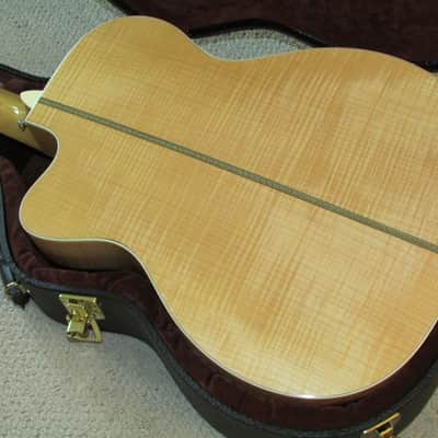 2013 Martin OMC-LJ Pro Laurence Juber Maple Custom Artist Edition Natural image 4