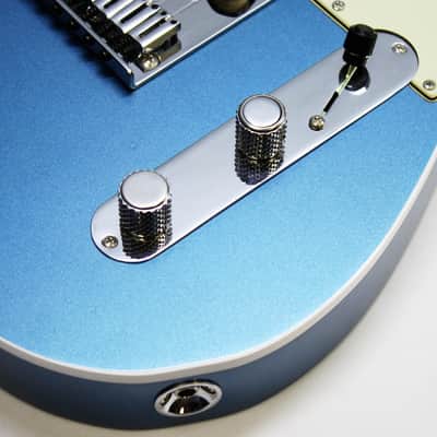 Fender American Ultra Luxe Vintage '60s Telecaster Custom 2025 - Present - Lake Placid Blue image 9