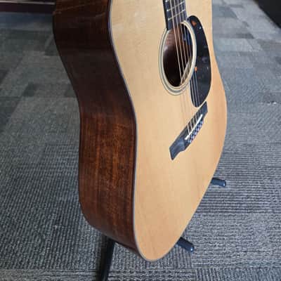 Martin D-18 Modern Deluxe Sitka Spruce / Genuine Mahogany Dreadnought - Natural image 5