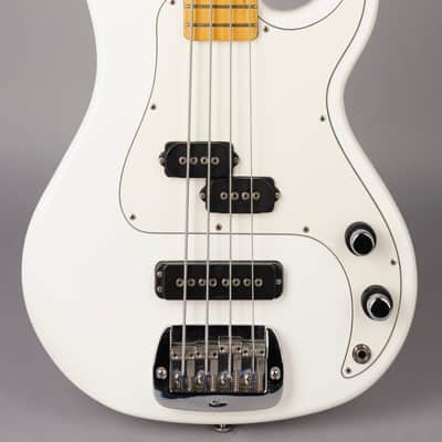 G&L USA SB-2 Bass - 1994 - White image 2