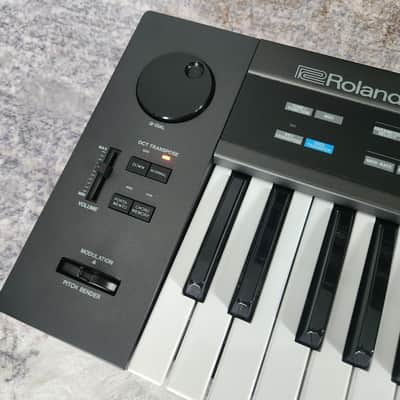 Roland Alpha Juno-2 Analog Synthesizer - Excellent Condition - Original Japanese 100V - Fully Working image 4