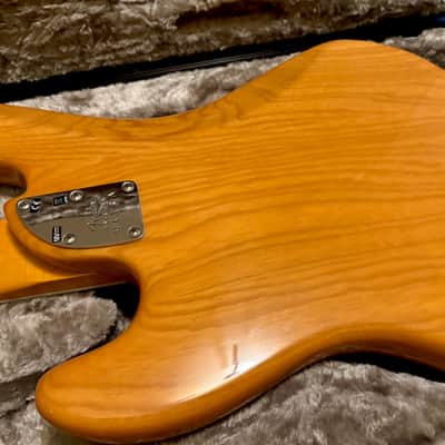 Fender Ultra Jazz Bass 2019 - Natural Ash image 12