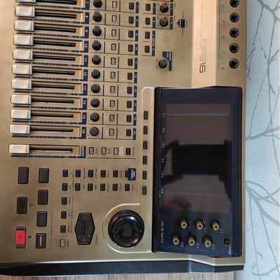 Akai DPS16 2004 - Grey image 3