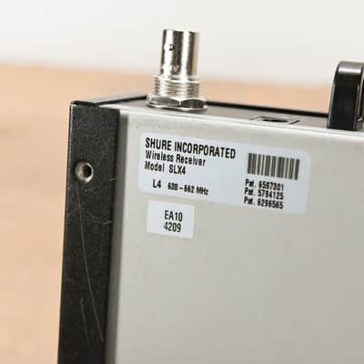 Shure SLX4 Wireless Receiver - L4 Band: 638-662 MHz (NO POWER SUPPLY) CG0132R image 8